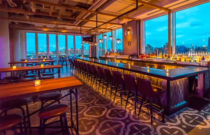 Bar